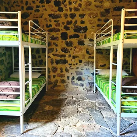 Casa En Paraje Natural Unico 25 Pax * Gérone