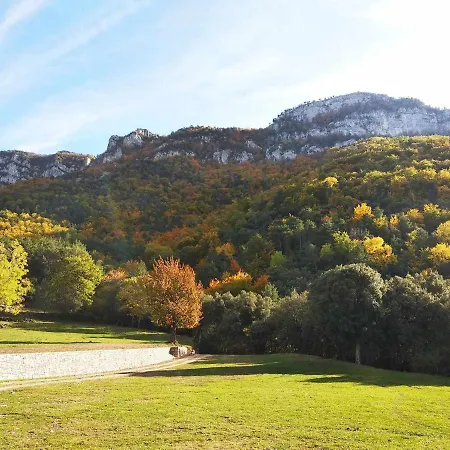 Casa En Paraje Natural Unico 25 Pax 펜션