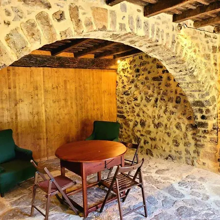 Casa En Paraje Natural Unico 25 Pax Holiday home *